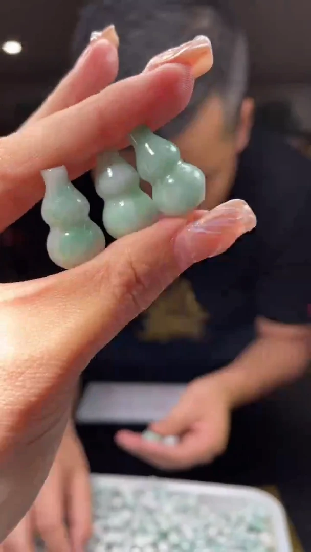 【闪购商品】翡翠颈饰未镶嵌多样性发一B-@@QJZQ102388