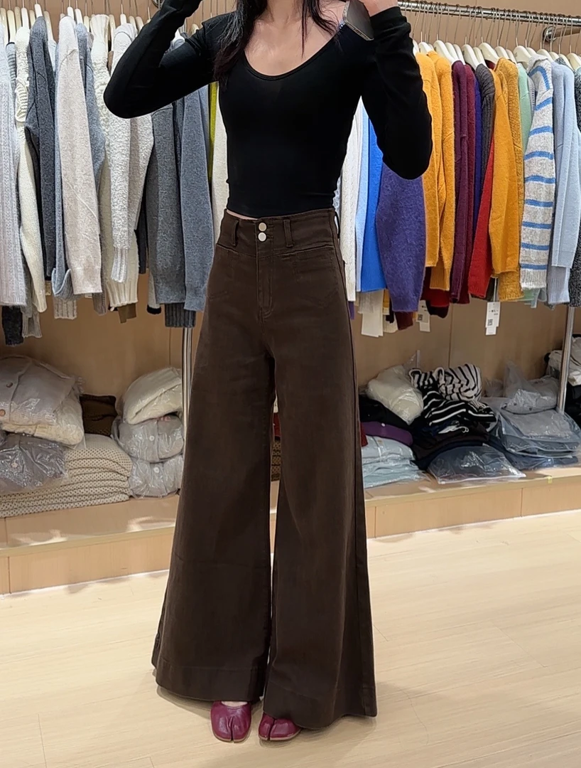 奶咖裤 牛仔喇叭 也是高个子穿的裤