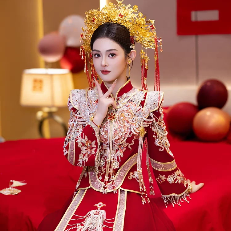 丝绒秀禾服新款新娘结婚中式礼服婚纱敬酒服红色出嫁2025秀禾服