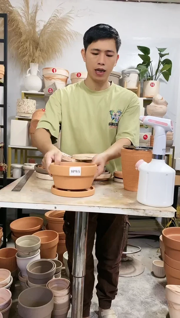 【闪购商品】陶20CM以下18*8.5红陶矮盆 1盆1托