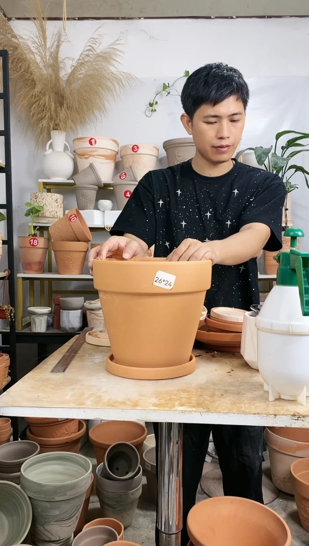 【闪购商品】红陶20CM以下26*24红陶国际 1盆1托