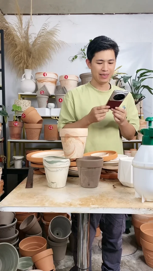 【闪购商品】红陶20CM以下13*13陶盆3个颜色 3盆无托