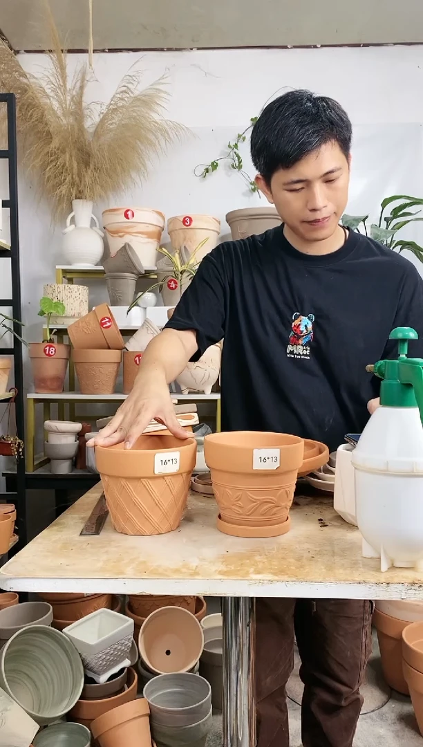 【闪购商品】红陶20CM以下16*13红陶网纹+藤纹 2盆2托