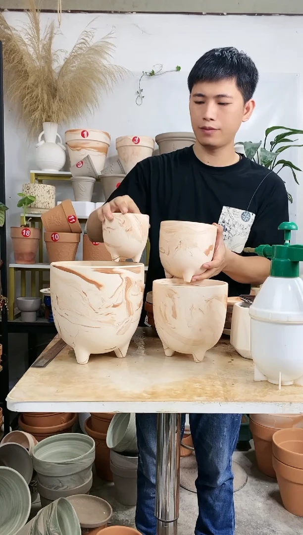 【闪购商品】红陶20CM以下玛奇朵蛋壳 一套  4盆无托