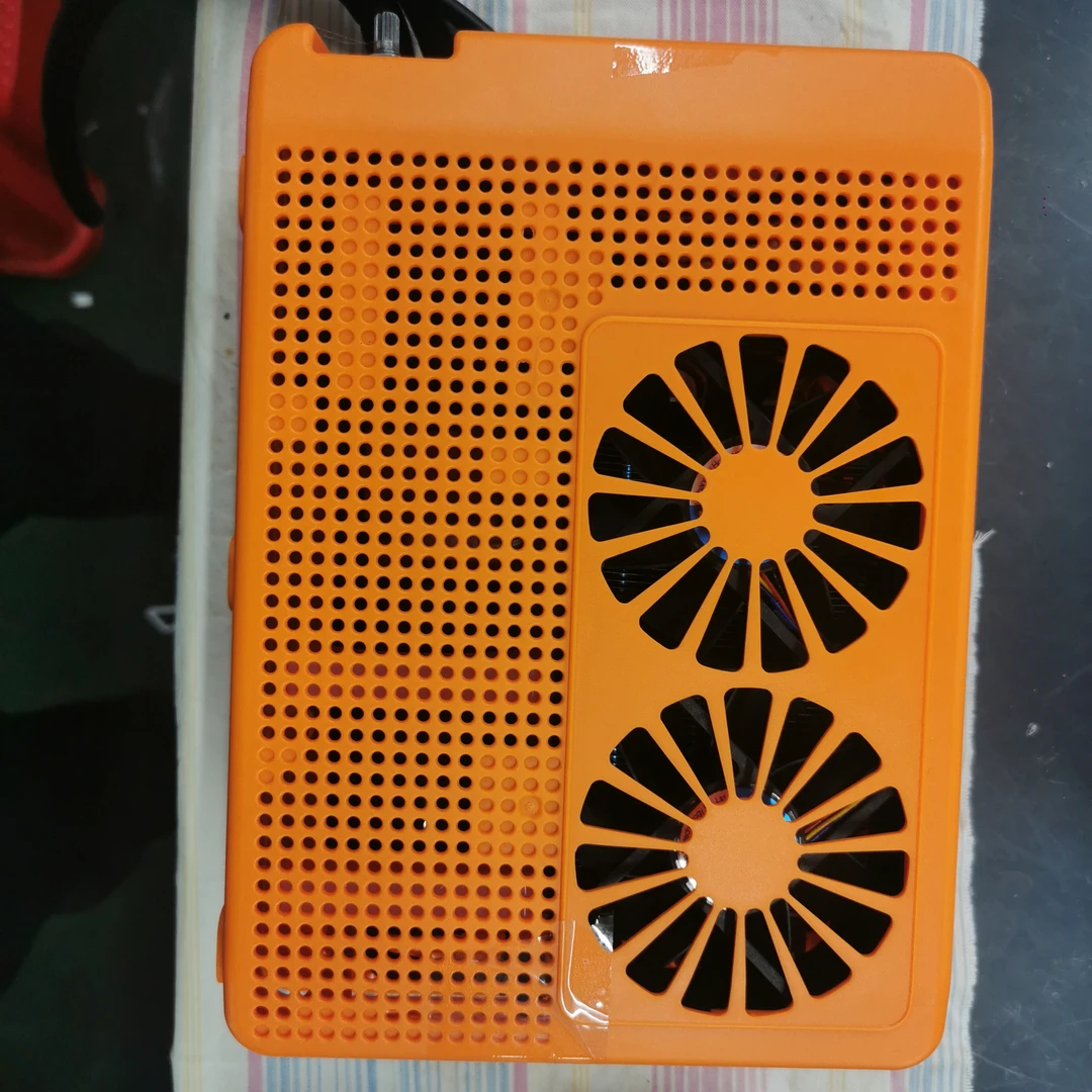 橙色空调主机，微型压缩机制冷