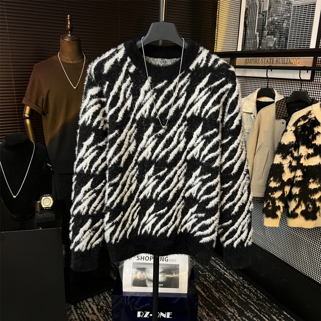 男士原创冬季潮牌街头撞色提花设计保暖圆领百搭针织毛衣