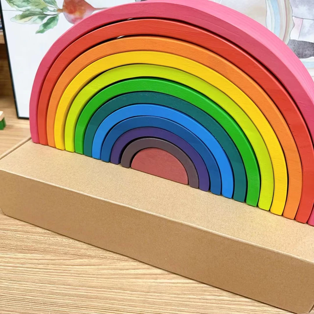 彩虹积木创意性玩具