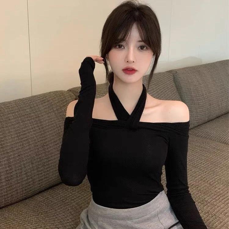 2023秋季新款一字肩挂脖性感上衣女紧身长袖t恤女黑色露肩打底衫