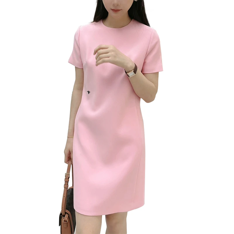 2024春夏新款女士轻奢优雅时尚休闲圆领刺绣短袖女装连衣裙HBR001