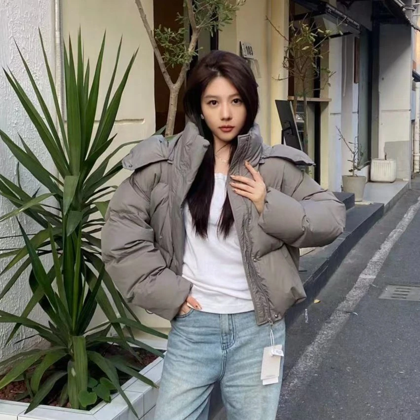 【小泡芙】2023新款专属冬季白鸭绒加厚保暖网红短款羽绒服女2308