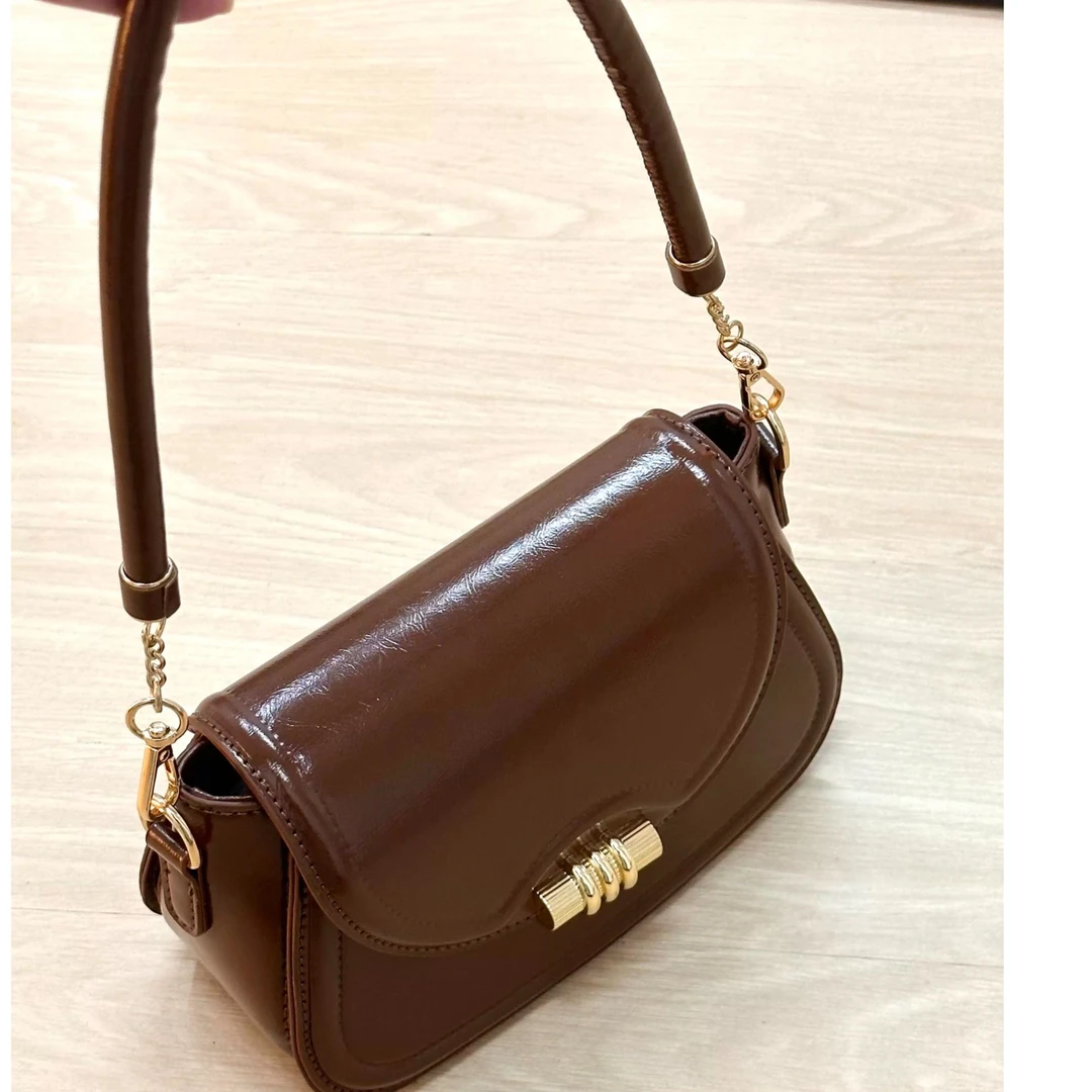 马鞍包包女2024新款高级质感小众单肩腋下包气质百搭斜挎包小方包