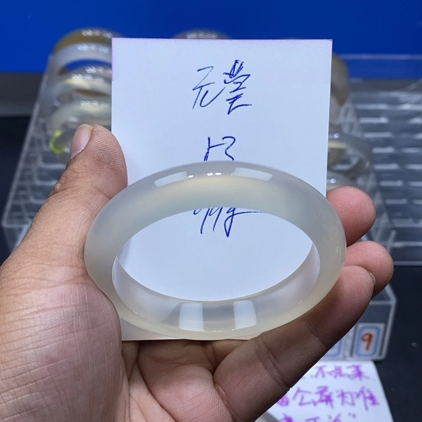 【闪购商品】玛瑙/玉髓手镯未镶嵌元*、