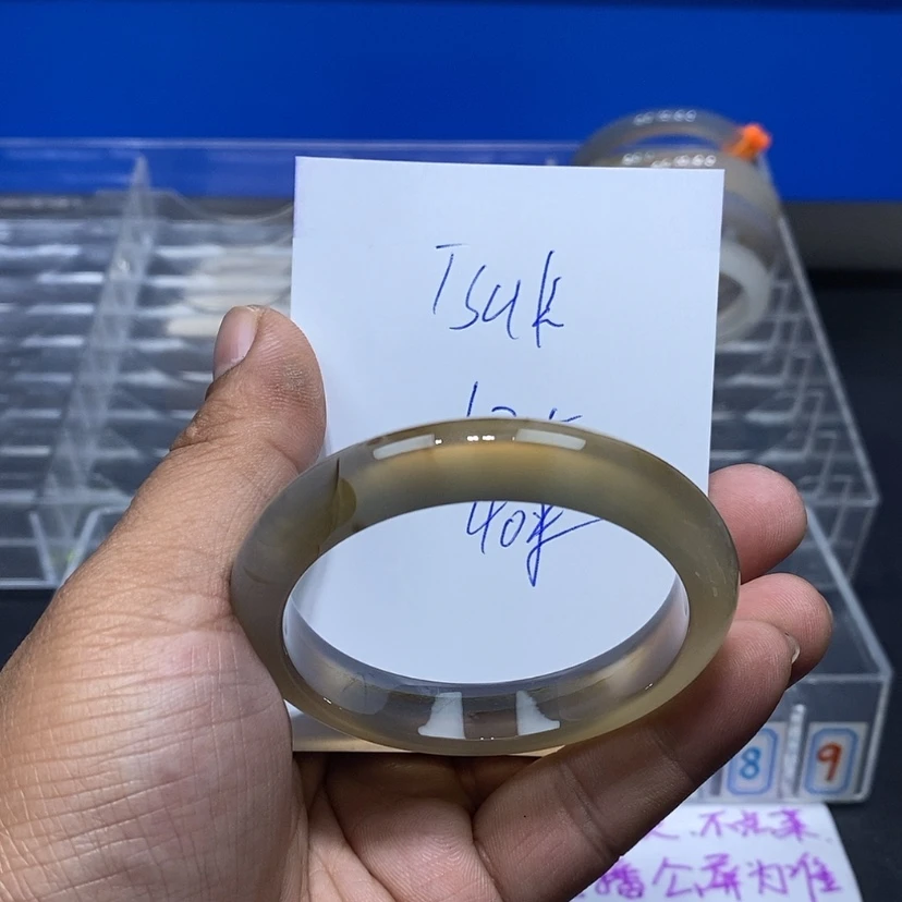 【闪购商品】玛瑙/玉髓手镯未镶嵌T****i
