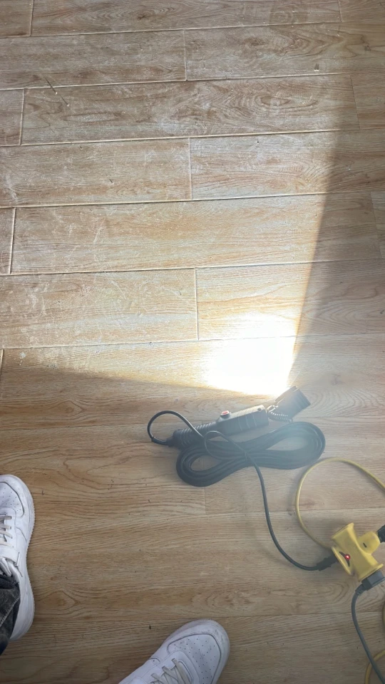 油工打磨清角专用灯