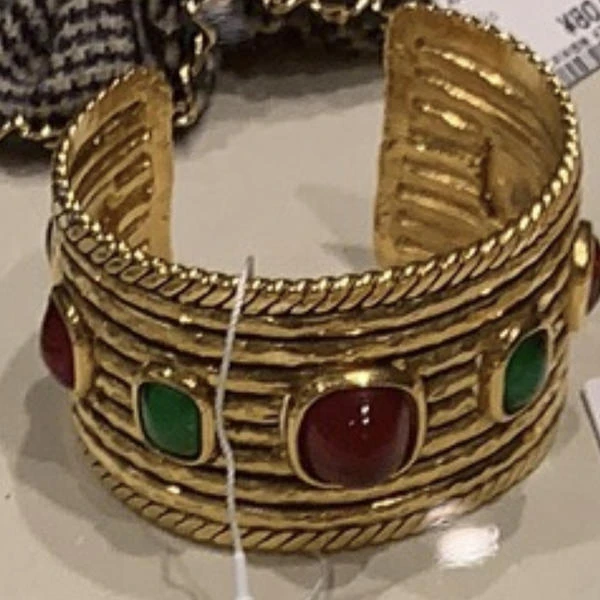 CHANEL红绿琉璃手镯