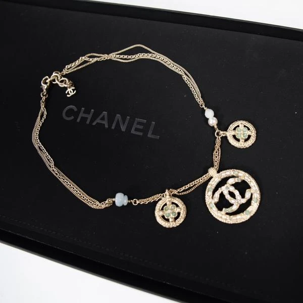 Chanel 希腊系列圆形吊坠项链