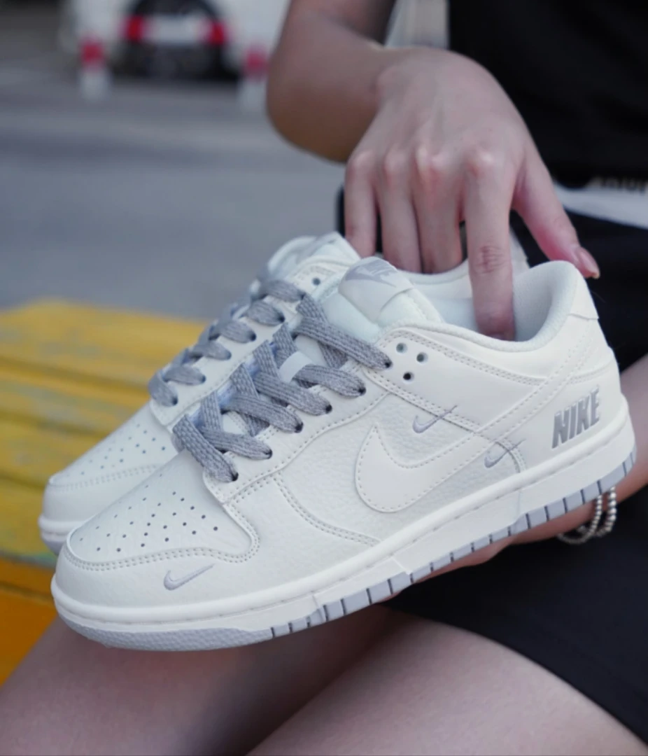 【Nike/耐克】Dunk  白灰限定潮流夏季情侣复古百搭高端【定制球鞋】