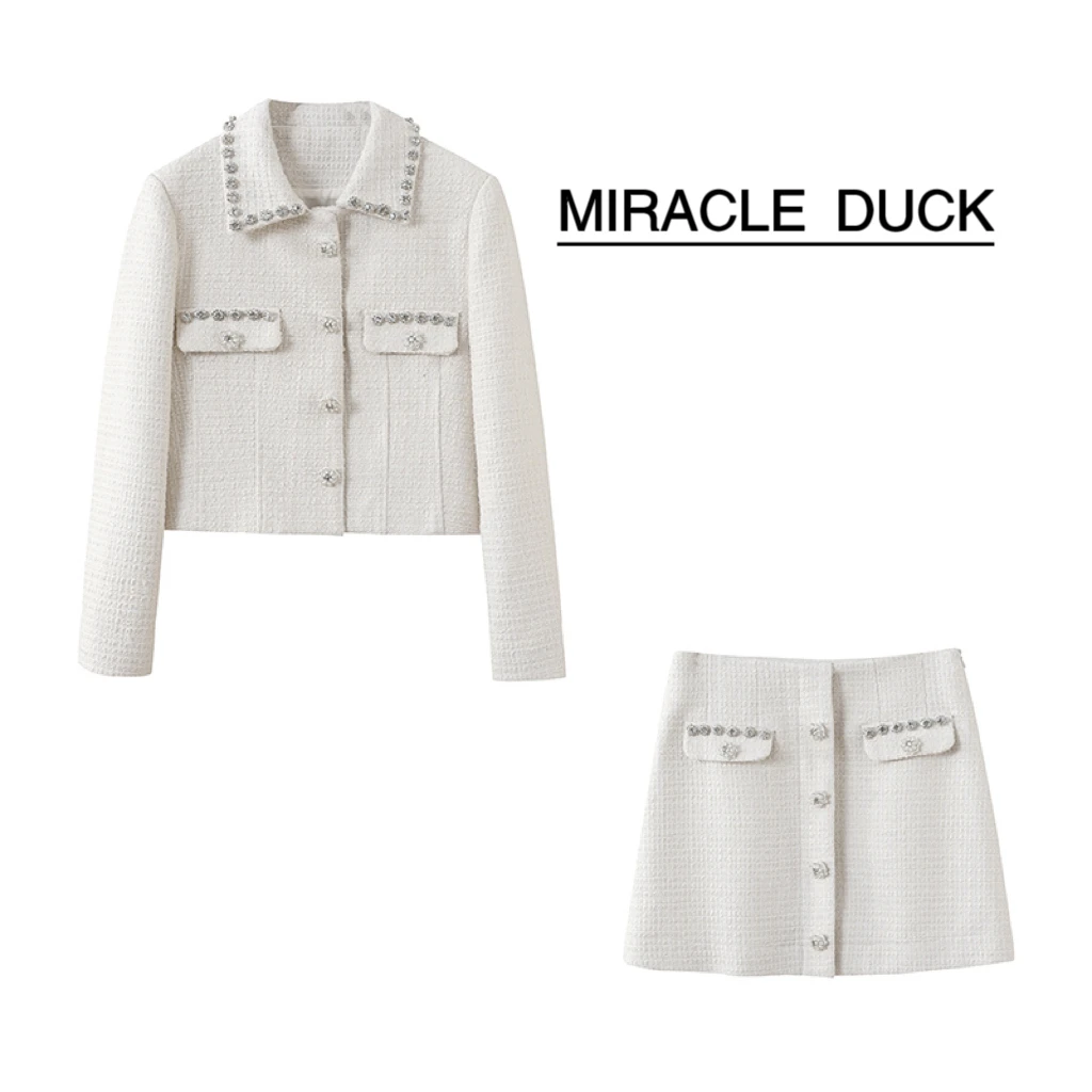 【高智淡人】秋冬新款翻领重工钉珠外套短裙套装C1353