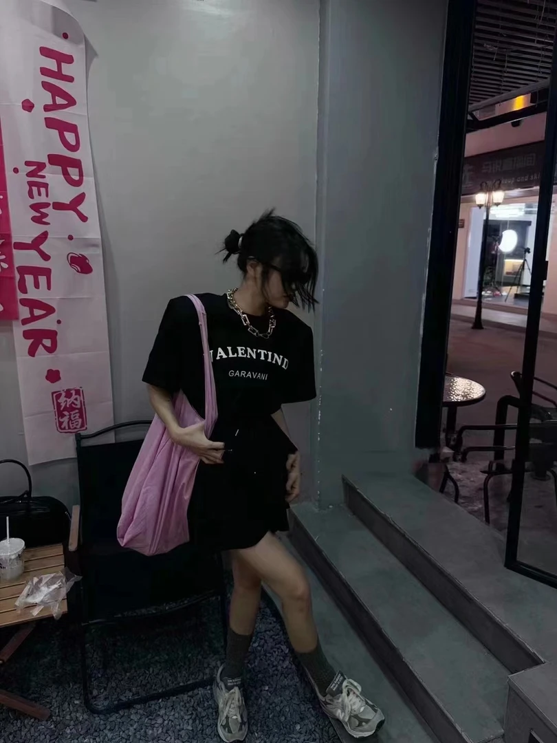 夏季时尚韩版百搭休闲圆领宽松印花卫衣高腰蛋糕短裙套装有内衬