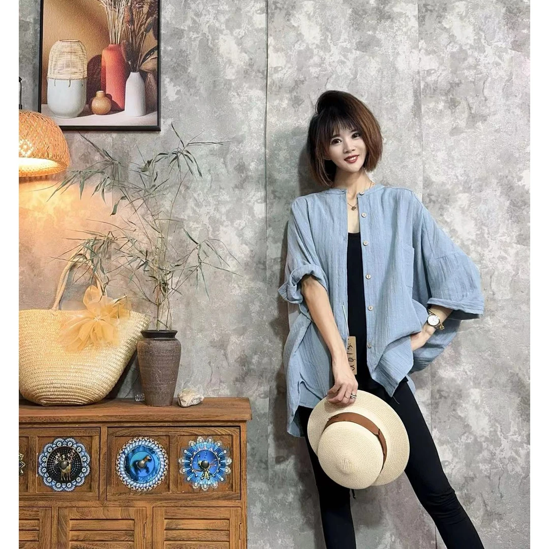 【沐木流浪记】蓝灰竖纹提花圆领单口袋女装风衣外套z a673