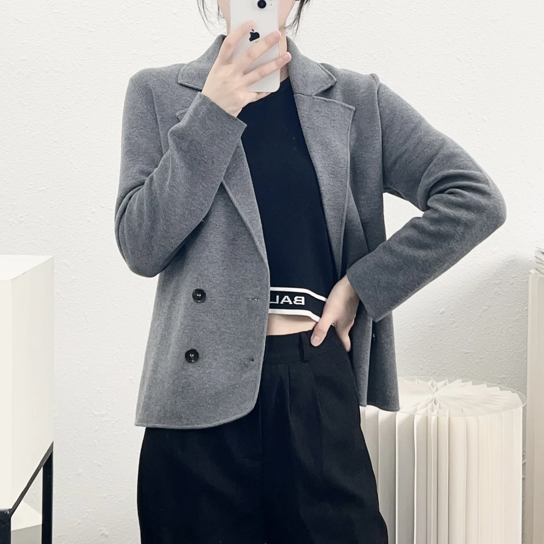 2023简约毛呢气质短款网红百搭针织小西装修身
