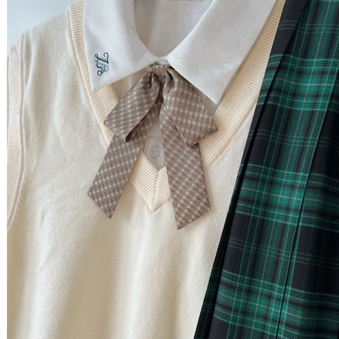 中牌制服馆春于绿JK制服毛料格裙校供感JK百褶裙