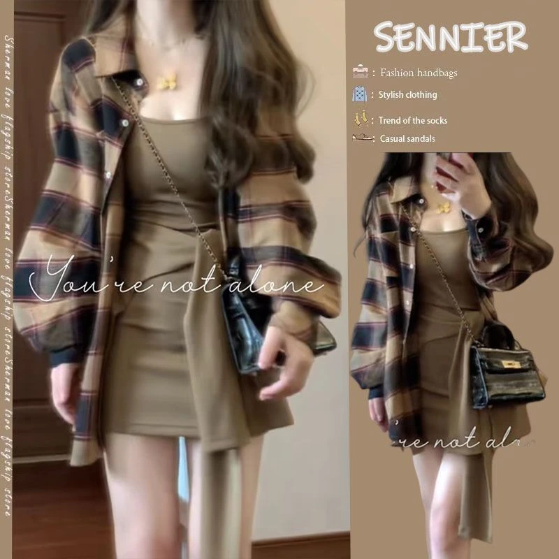 2024新款早秋穿搭一整套女韩版洋气格子衬衫设计感连衣裙两件套装