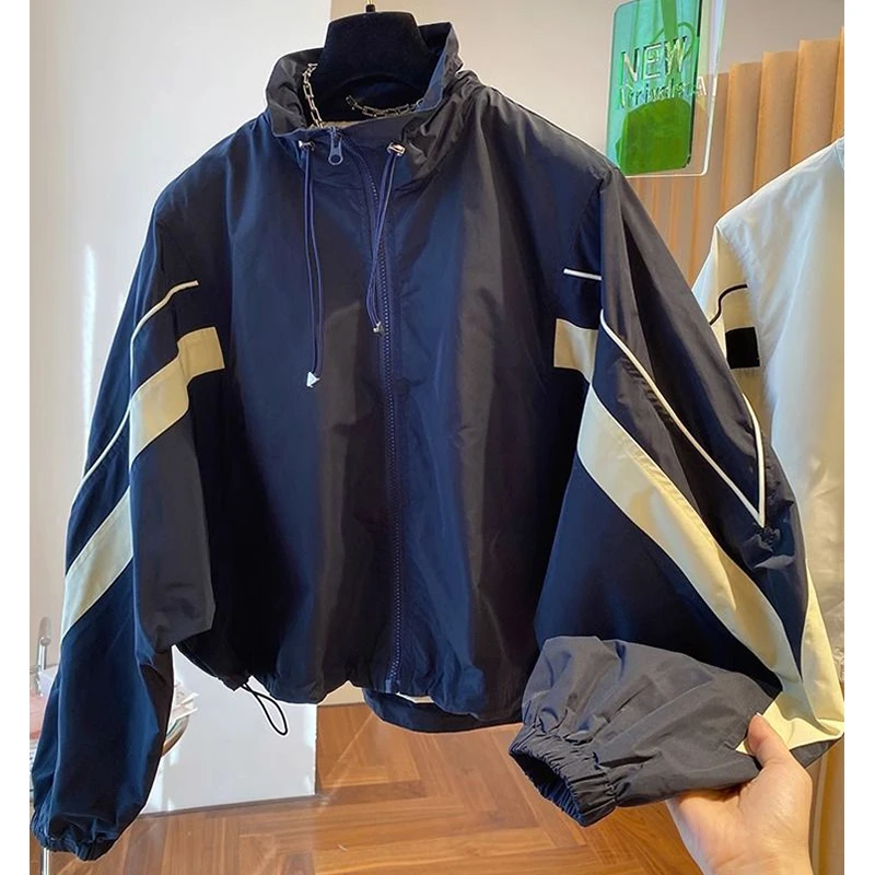 新款设计感宽松百搭立领冲锋衣女韩版秋款风衣抽绳时尚棒球服外套