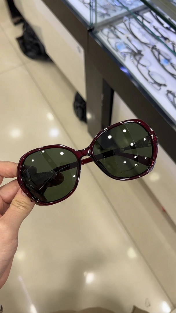 捡漏经典太阳镜妈妈款时尚太阳镜2.0