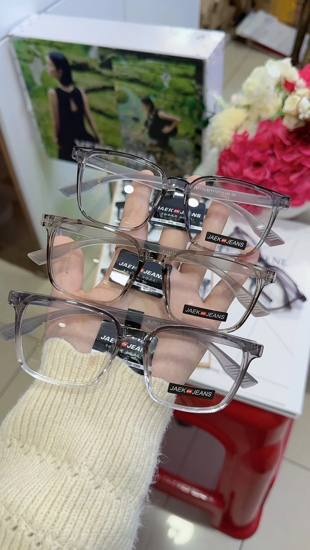 大方框近视眼镜女防蓝光素颜神器复古平光镜