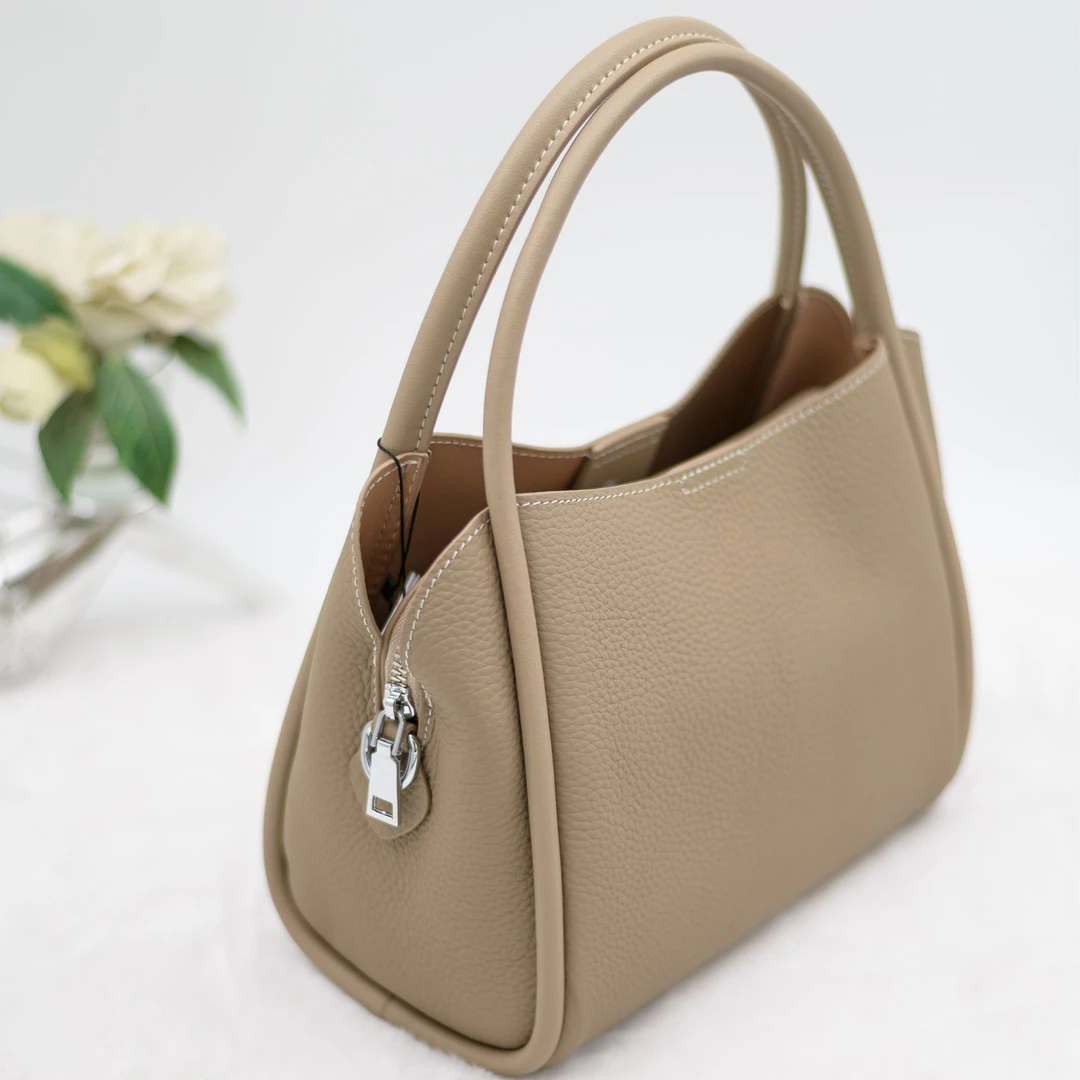 大号元宝包——宝恩时尚真皮手提单肩斜挎包tl24580