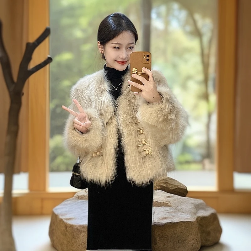 2024新短款小香风毛毛外套女秋冬高级感网红时尚气质名媛显瘦白色