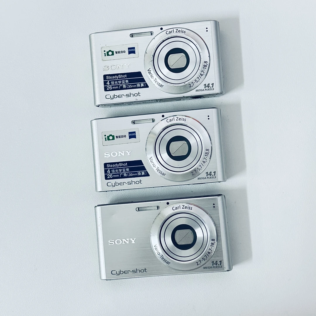 9新 Sony/索尼 w320福利款1400w像素出片色彩感浓郁屏幕贴膜