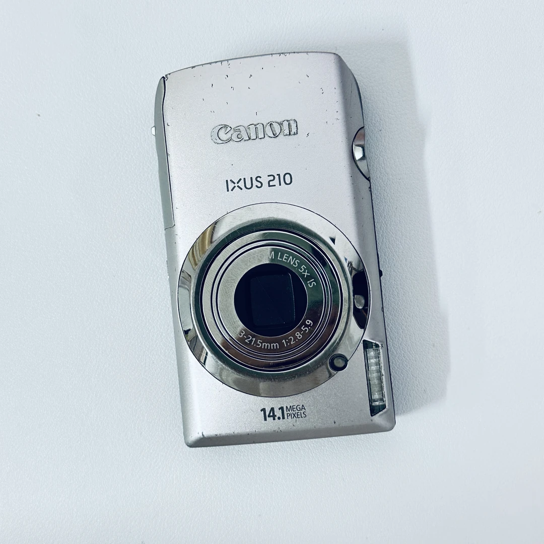 9新 Canon/佳能 ixus210大福利款屏幕贴膜1400w像素人像闭眼入
