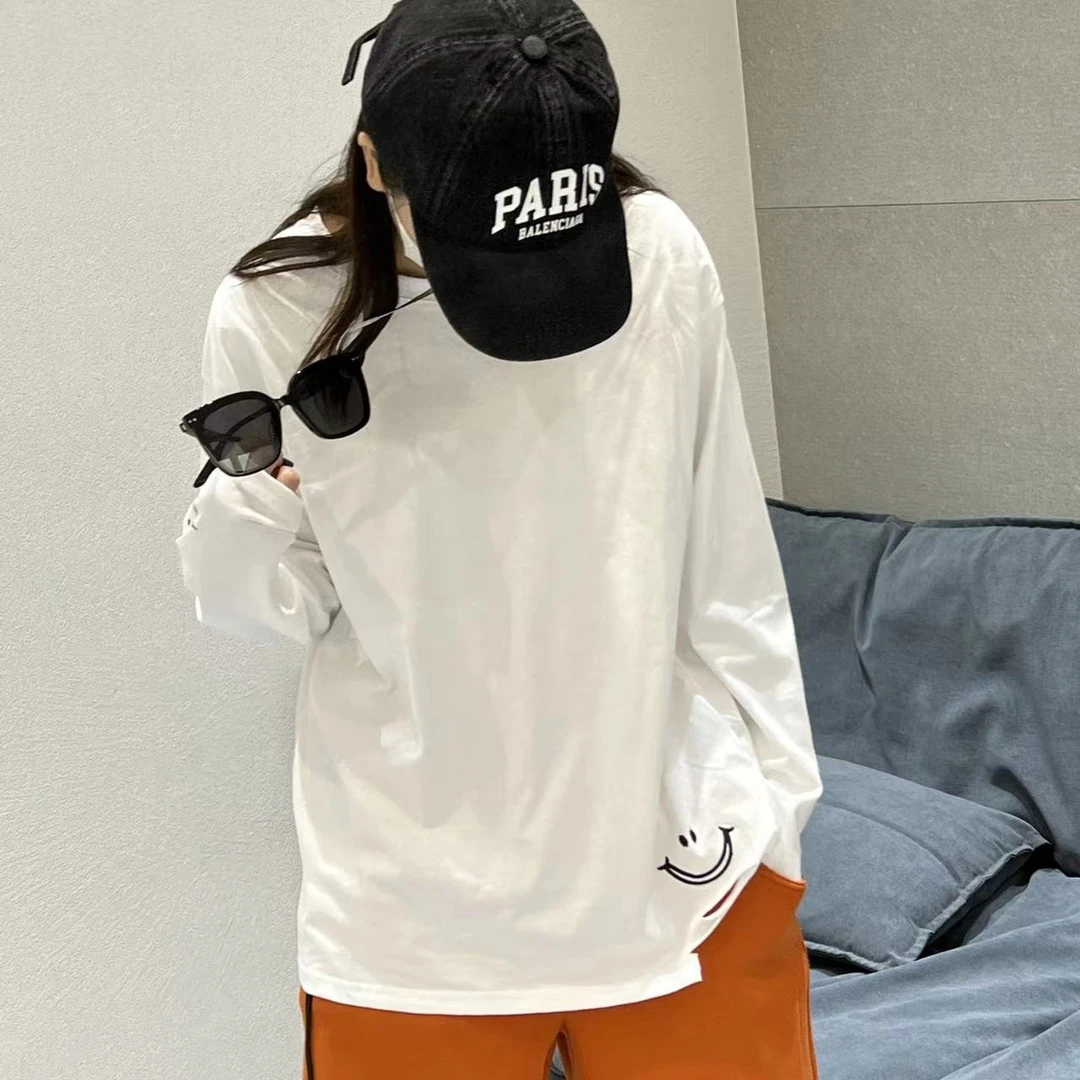 【子宸】笑脸刺绣圆领长袖打底衫T恤#215619-1