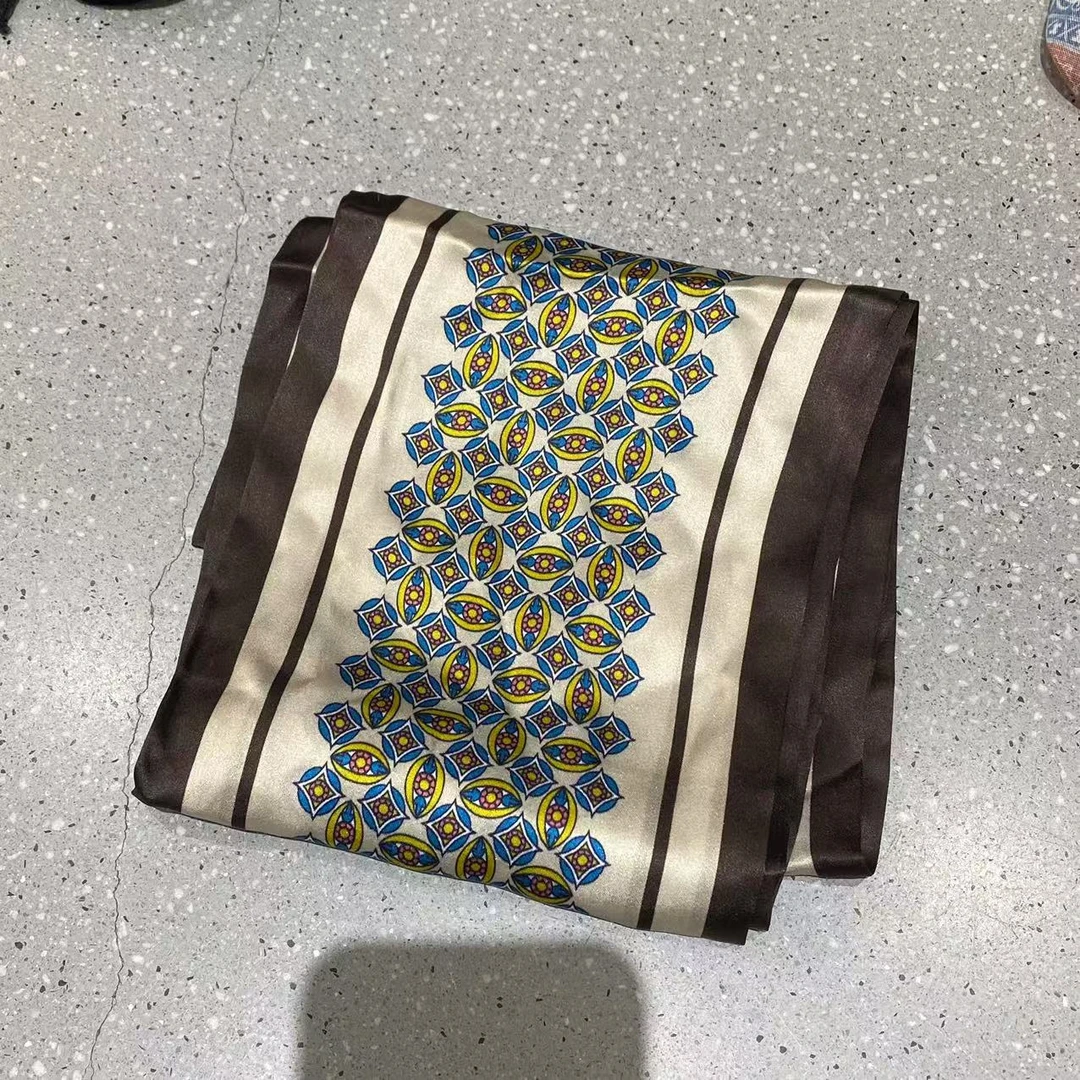 【周炸炸】缘分天空丝巾 00097889797