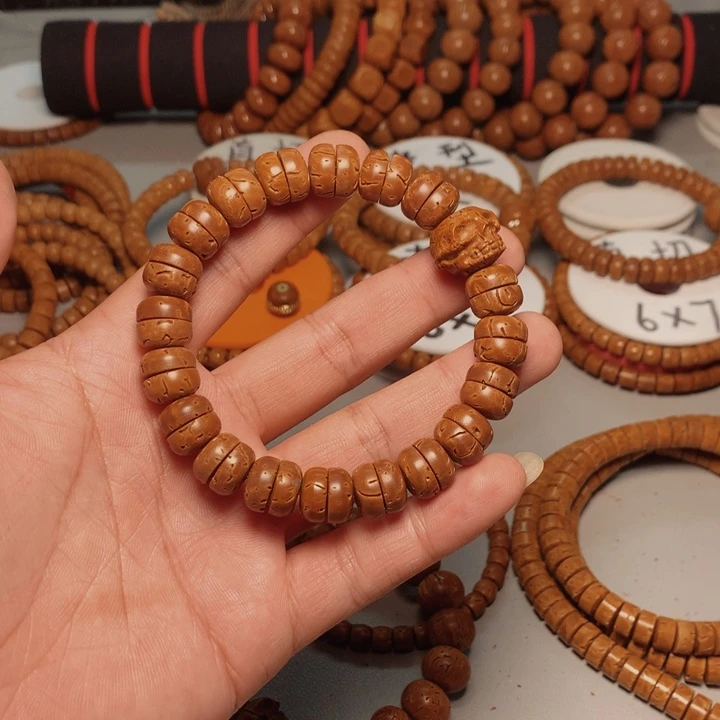 桃核手串无***?桃核手串