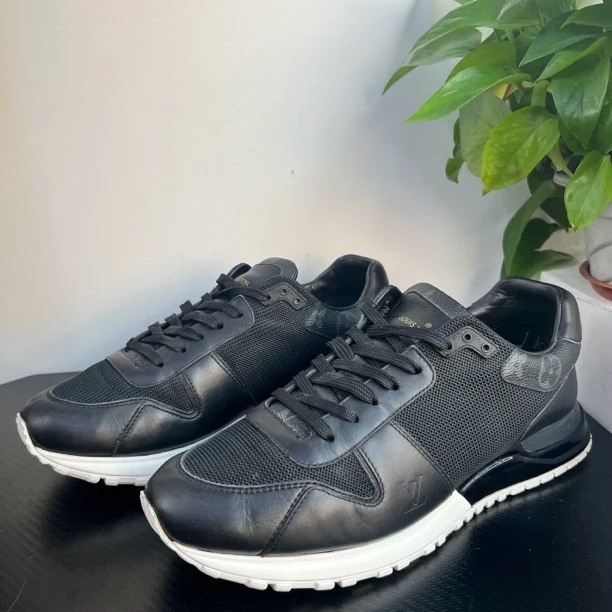LV/路易威登40欧码runaway黑老花运动鞋成色自定zg275