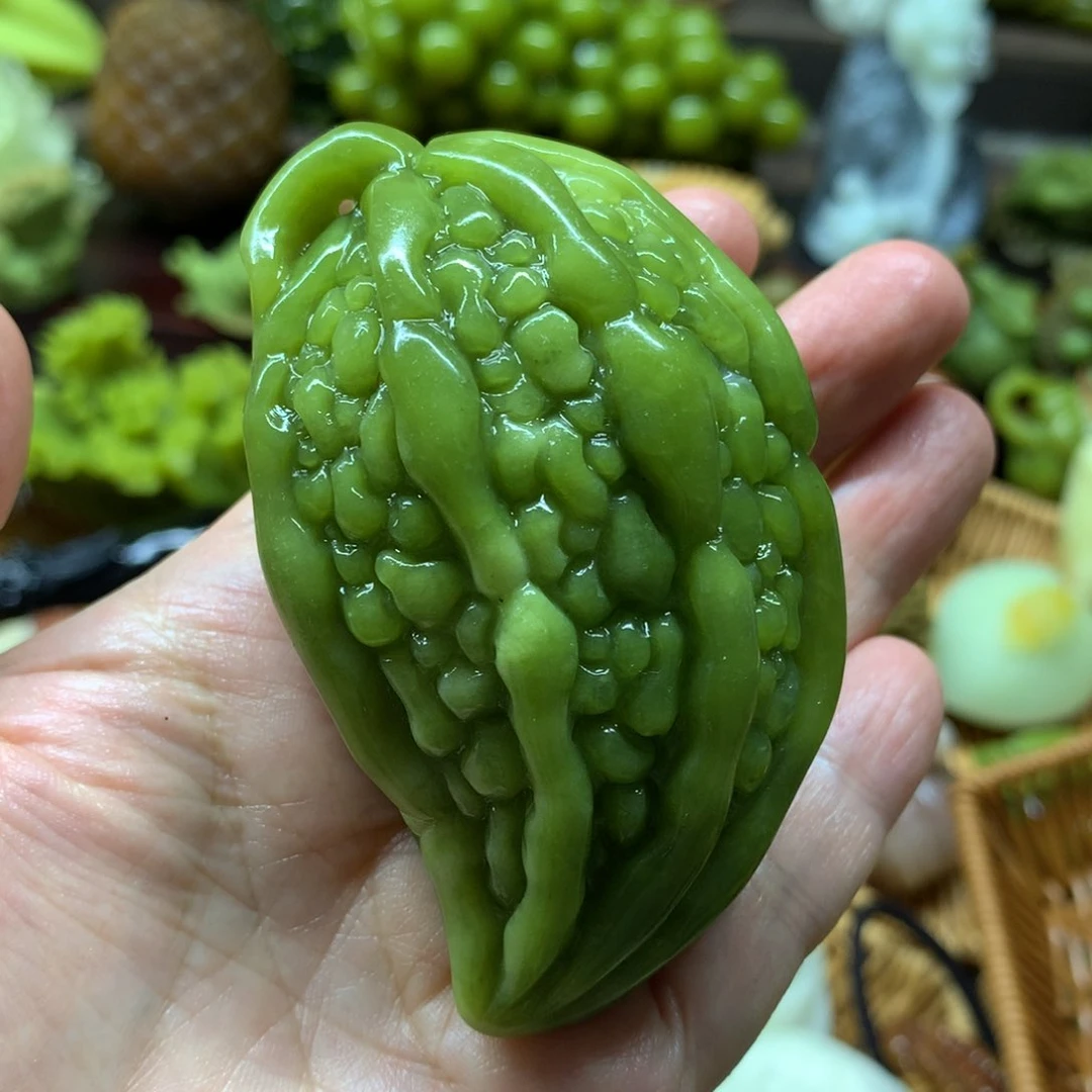 蛇纹石玉手把件未镶嵌