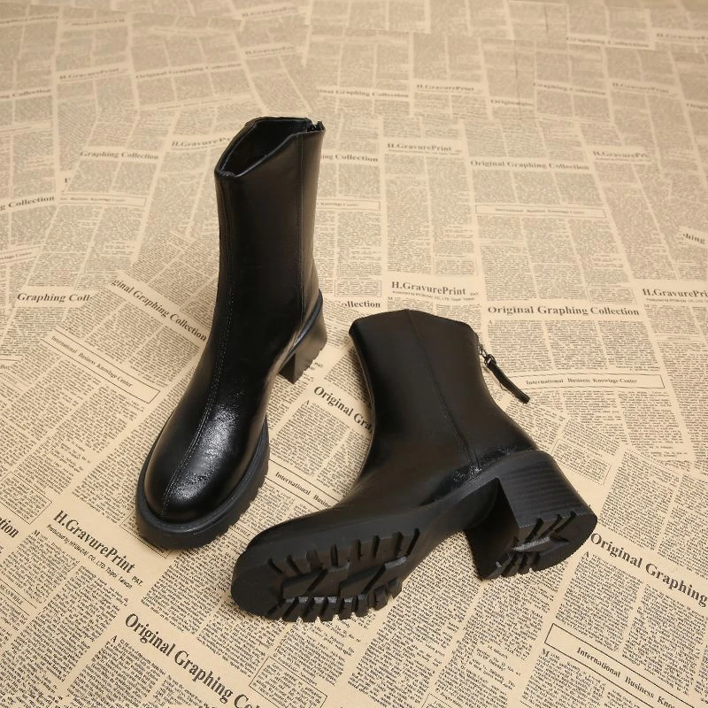 真皮粗跟短靴女2025新款高跟厚底增高靴子瘦瘦靴复古英伦风马丁靴