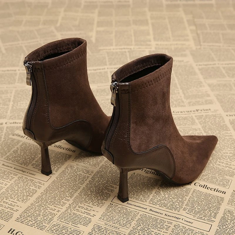 气质棕色尖头细跟瘦瘦靴女真皮法式时尚短靴冬季百搭高跟裸靴ol