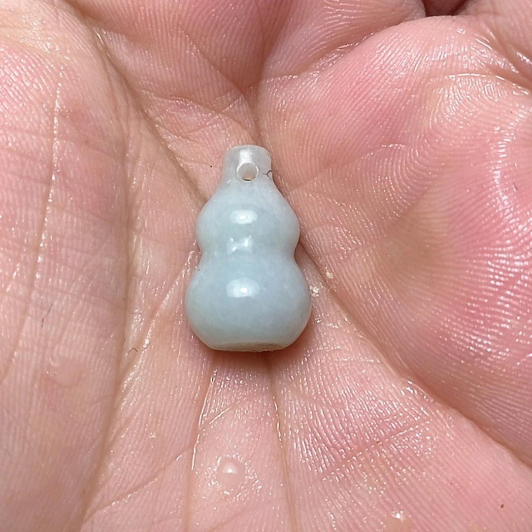 【闪购商品】翡翠挂件未镶嵌自**我