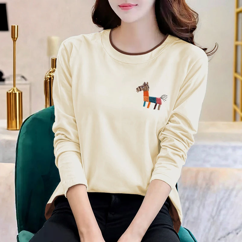 洋气显瘦2024年秋季新款印花圆领百搭潮流长袖T恤ins拼色D1087