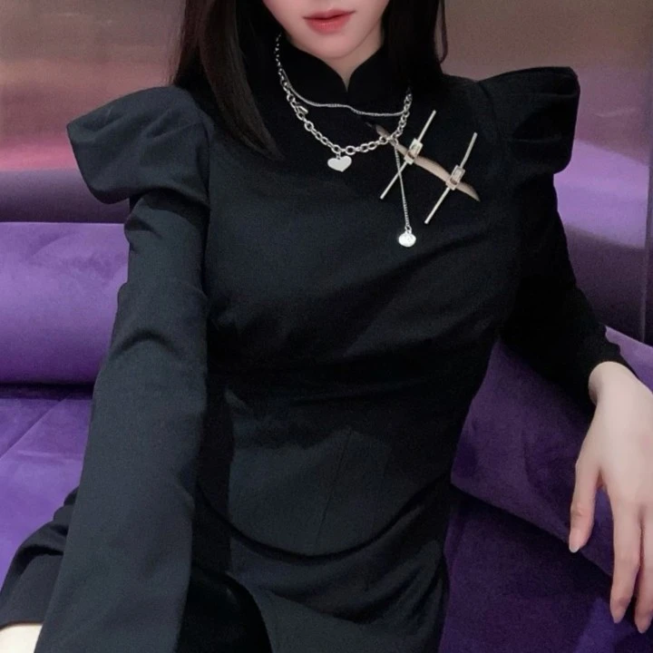 密扇22秋占星公园黑色立领不规则连衣裙M223D30008001礼服