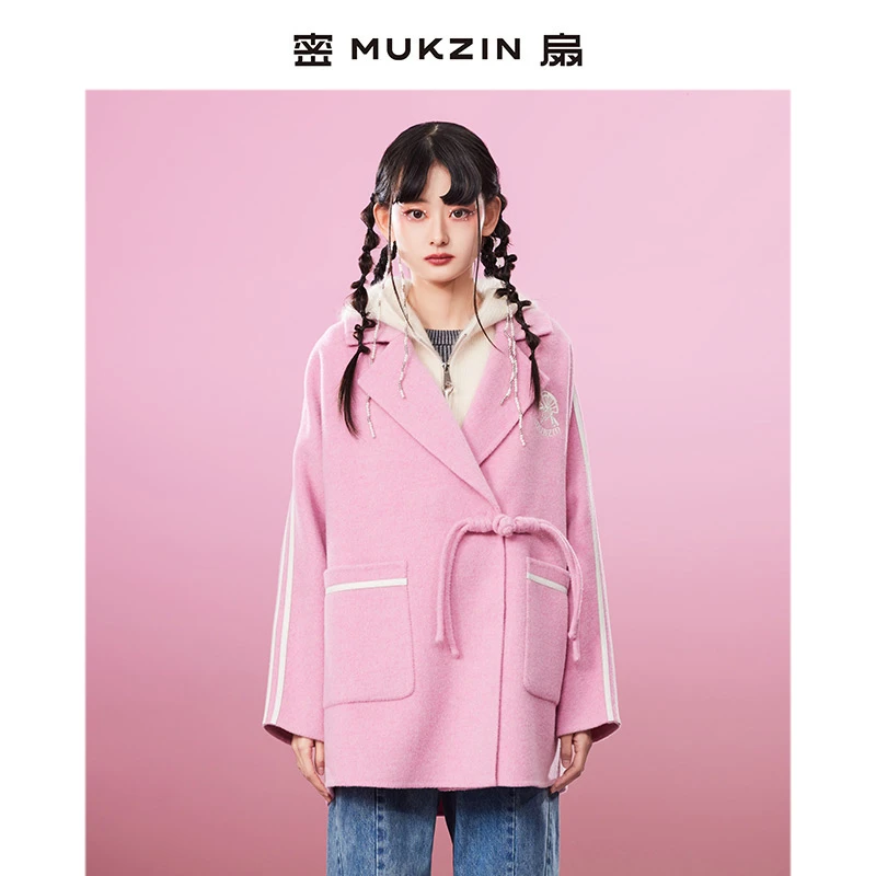 密扇游龙戏凤粉色双面呢连身袖大衣M233B11041350