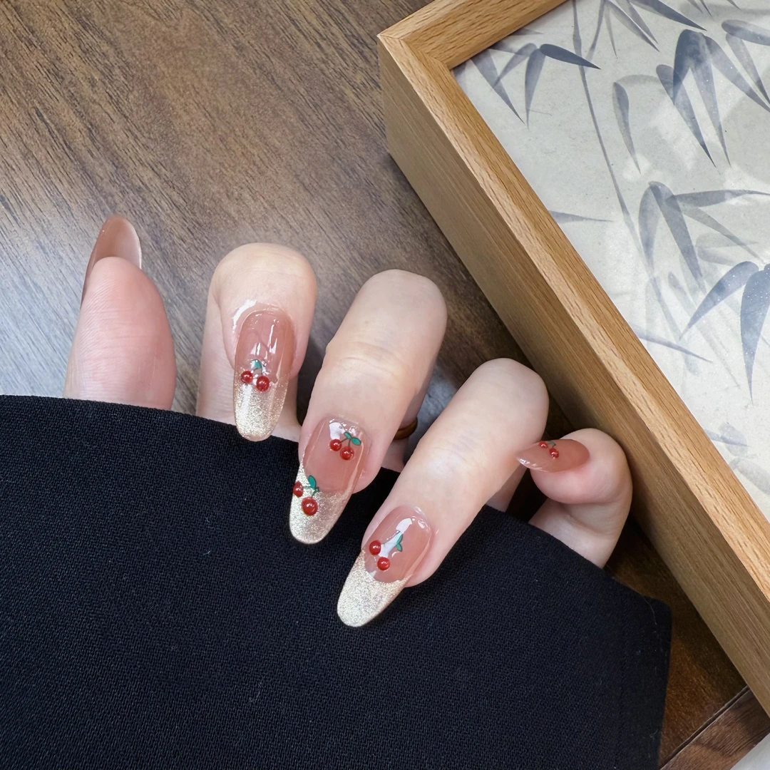 【樱桃红了】纯手工穿戴甲立体樱桃香槟色猫眼时尚洋气百搭清爽经典