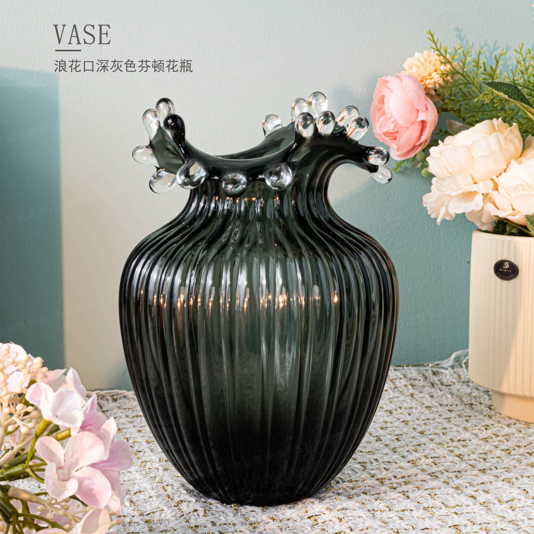 [色彩] Z1-欧式中号浪花口深灰色琉璃芬顿桌面时尚简约花瓶F697