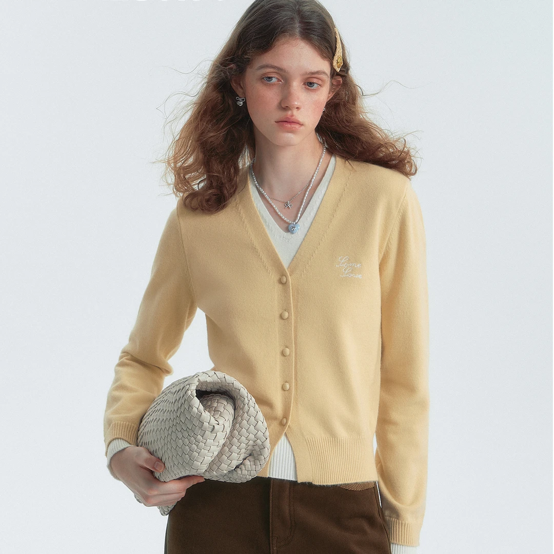 SOMESOWE【衣璇儿专属】假两件V领针织衫