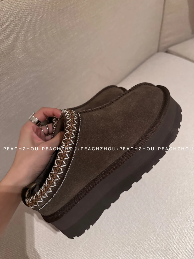 『PEACHZHOU』秋冬羊皮毛一体牛皮包头民族风厚底半拖一脚蹬雪地靴