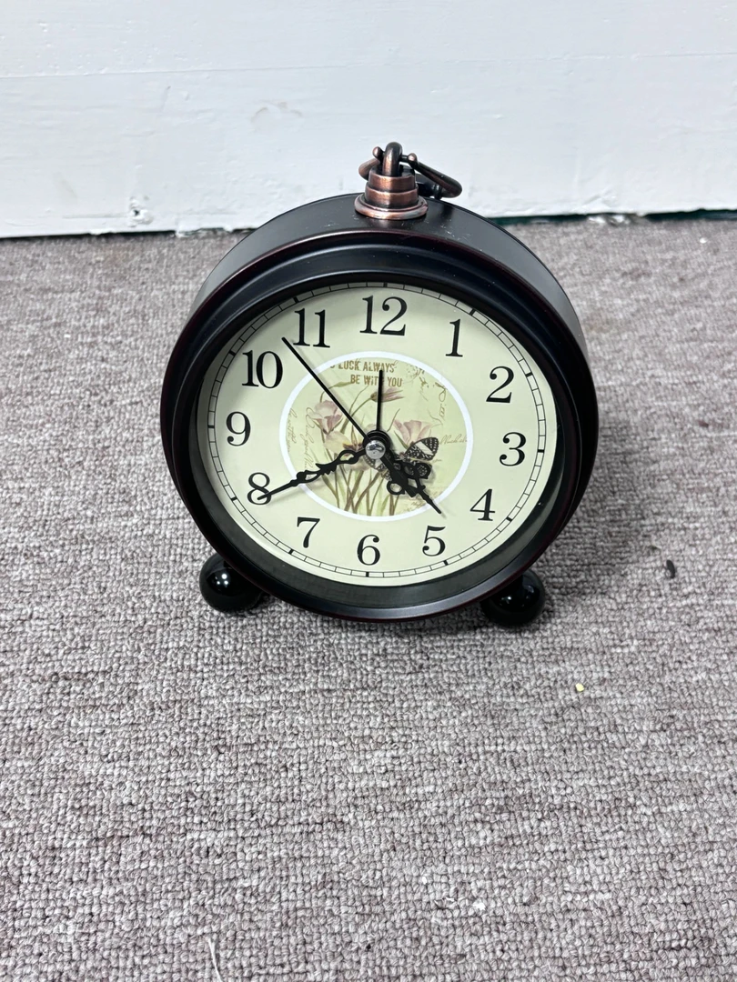 闹钟复古钟表金属5寸台式静音床头时尚座钟客厅卧室欧式简约台钟